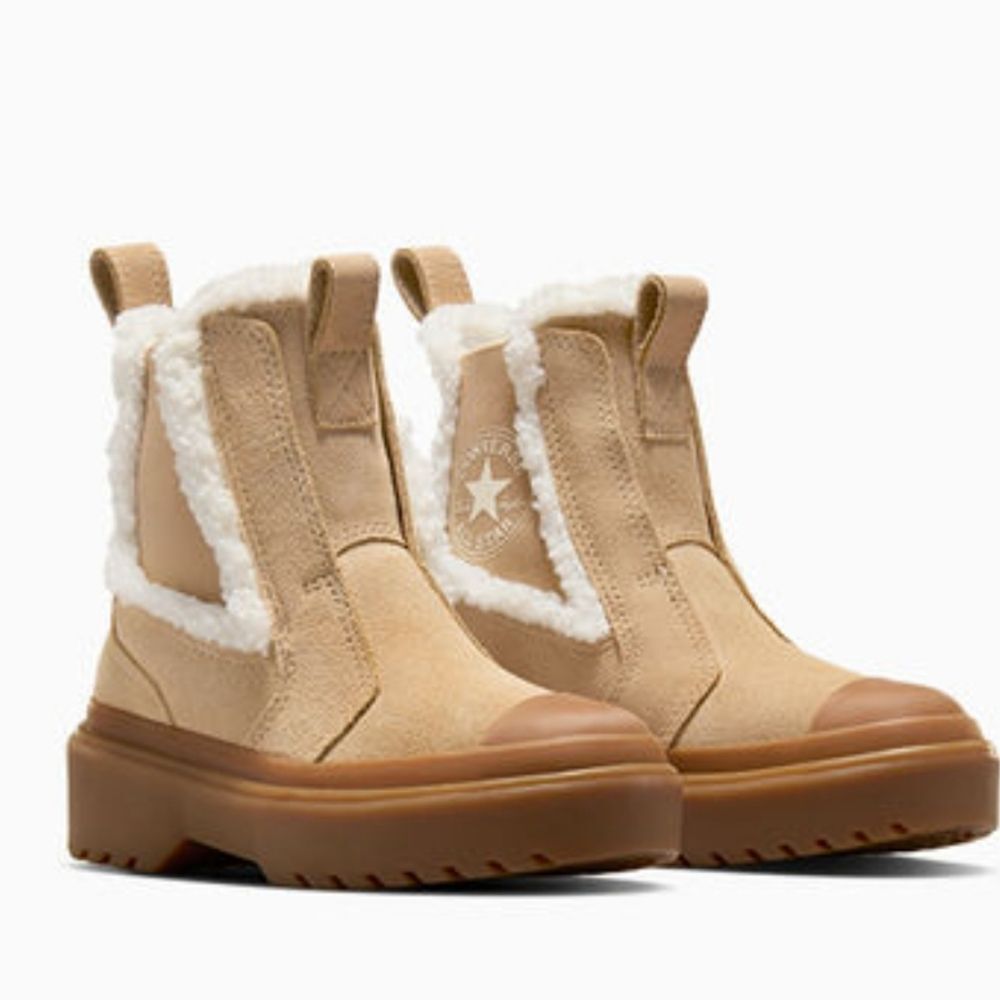 Converse Chuck Taylor All Star Chelsea Lugged Suede Boots